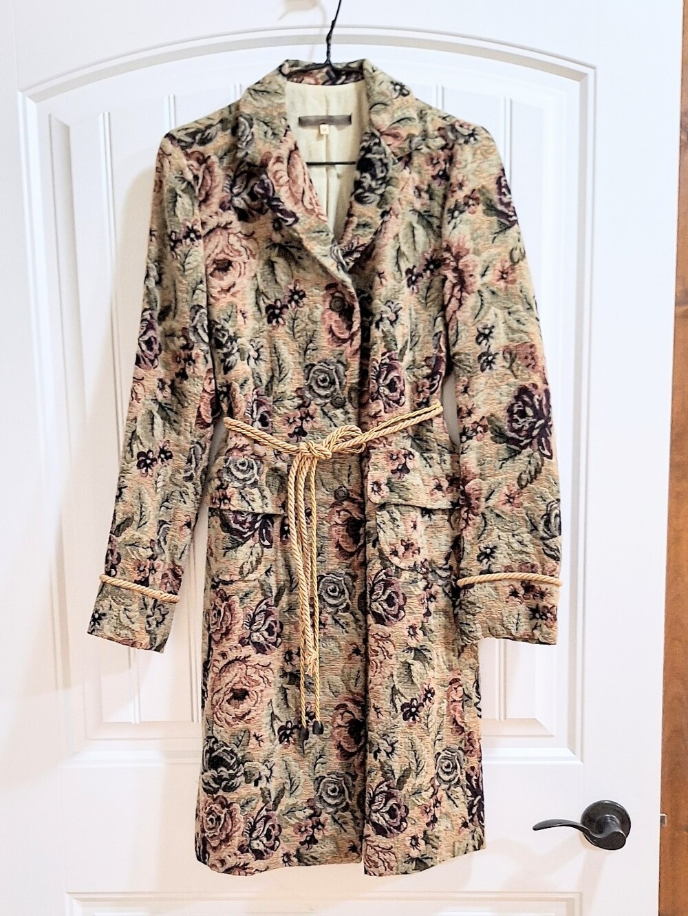 Imperial Fashion Italy Vintage Floral Tapestry Long Trench Coat M